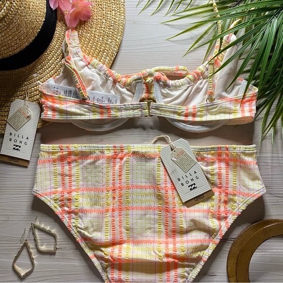 Billabong ☀️ Plaid Textured Ruched Underwire Bikini Top | High Maui Bottom - Picture 6 of 16